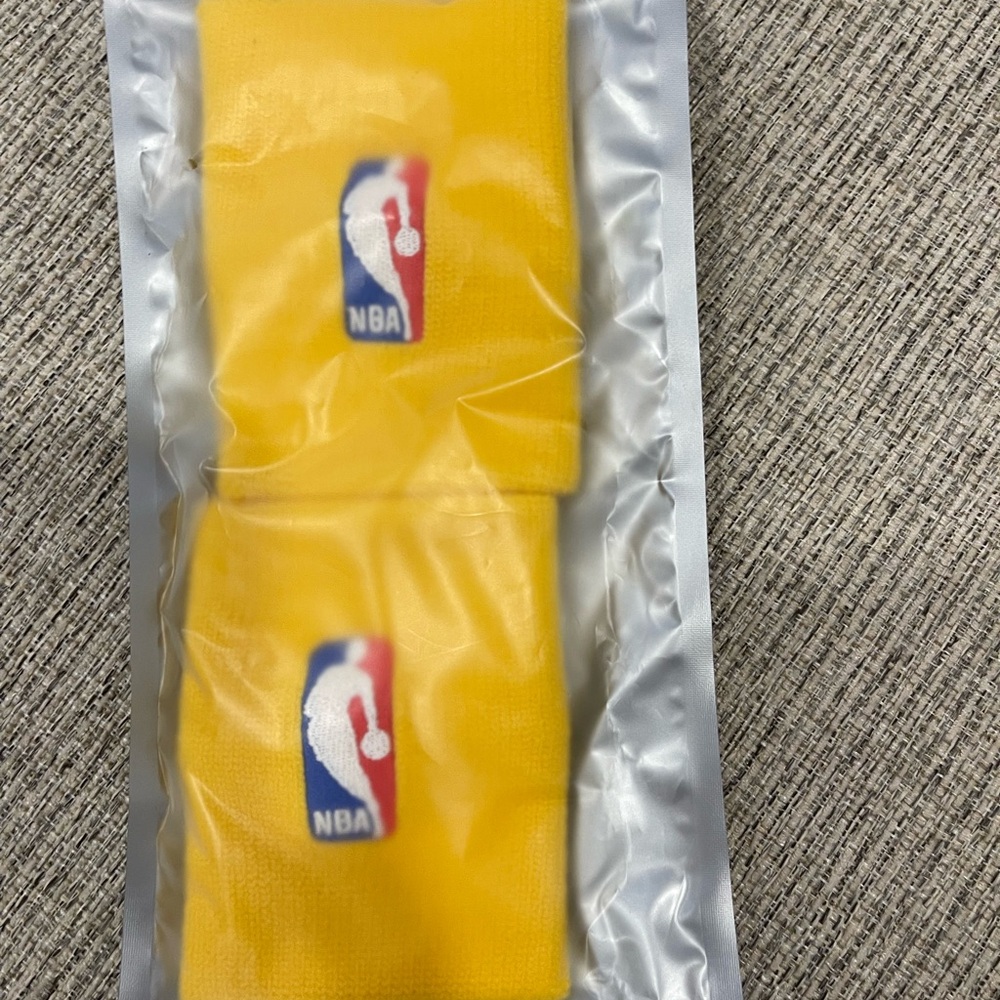 Nike Elite Yellow Wristbands